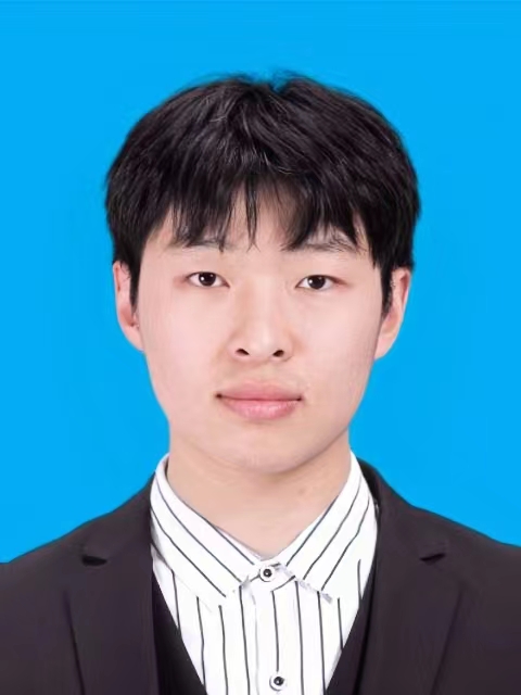常闻轩（23级硕士）